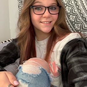 Meet your Posher, Taylor